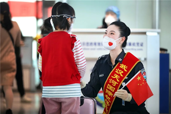 武汉天河国际机场罗晓莉：努力做到最好，在平凡的工作岗位闪闪发光